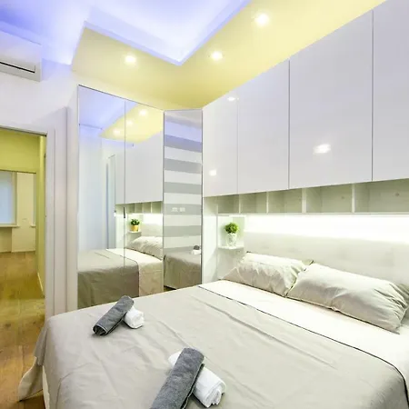 Appartement Duomo - Via Uberto Visconti Di Modrone 8 - Milan