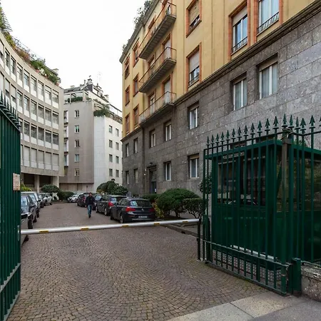 Duomo - Via Uberto Visconti Di Modrone 8 - Appartement *